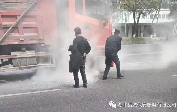 當(dāng)保安人員提供門衛(wèi)服務(wù)的時(shí)候，這2點(diǎn)要注意！